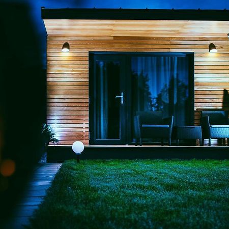 Апартаменты Kub House Бакэу Экстерьер фото